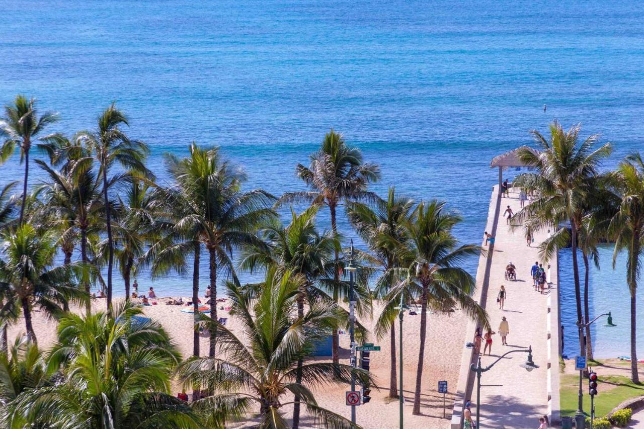 Beach 15 Steps Waikiki 15 Steps Airport 11 mi Honolulu Zewnętrze zdjęcie